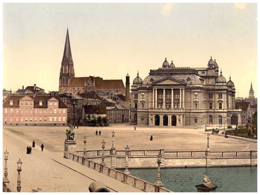 The theatre and cathedral, Schwerin, Mecklenburg-Schwerin, Germany 0400-3808