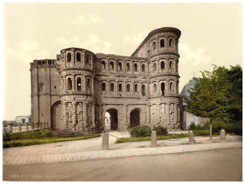 Trier (Treves), Porta Nigra (Black Gate), Moselle, valley of, Germany 0400-3820