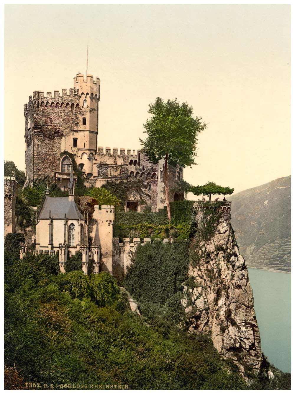Rheinstein Castle, the Rhine, Germany 0400-4044