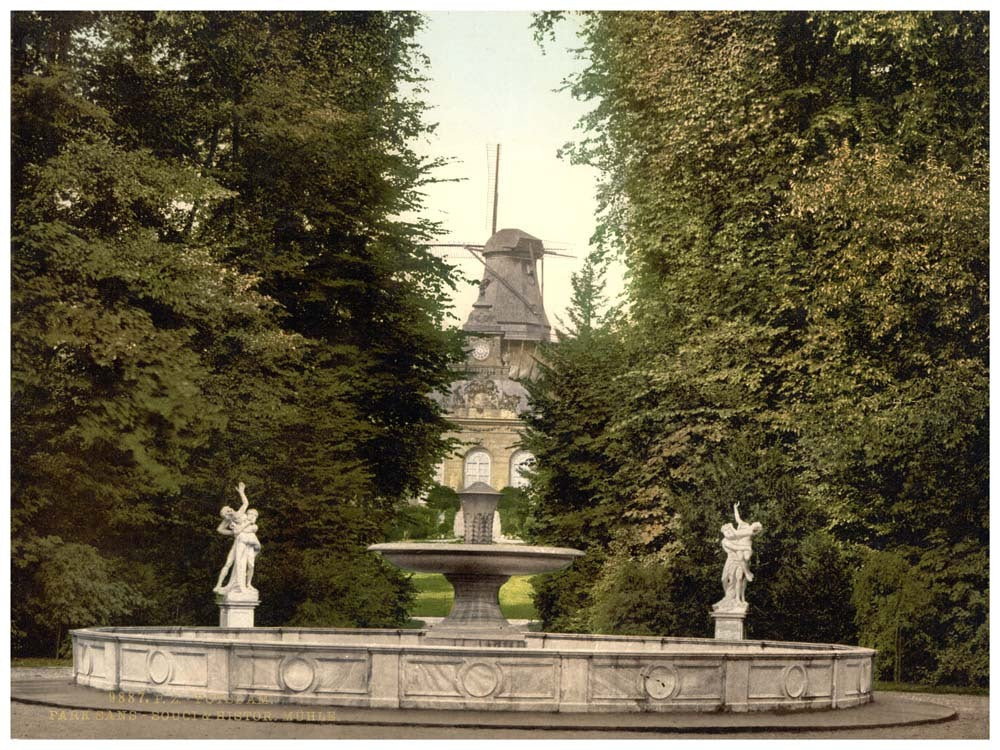 Sans-Souci, Potsdam, Berlin, Germany 0400-4128