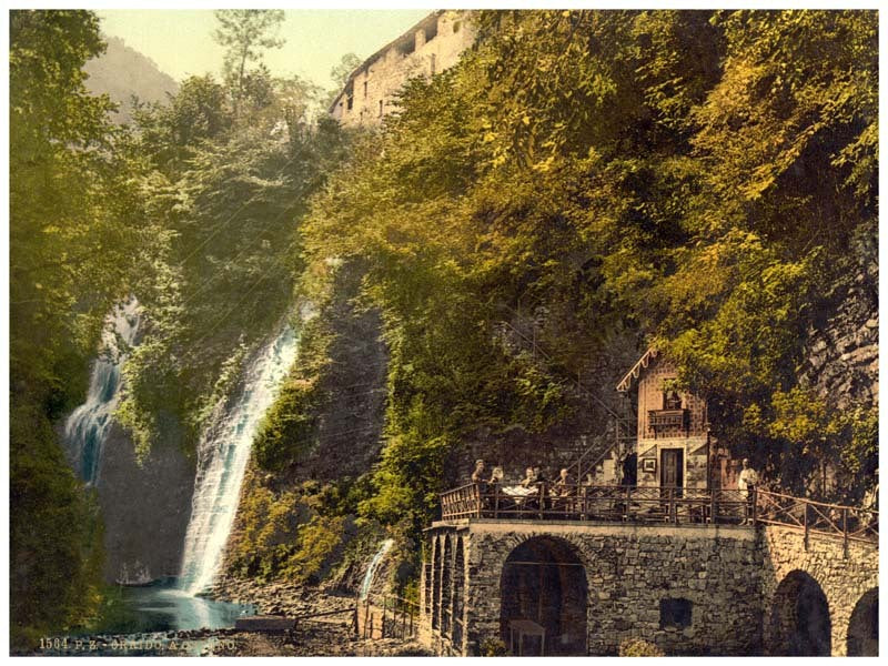 The Orrido at Osteno, Tessin, Switzerland 0400-4778