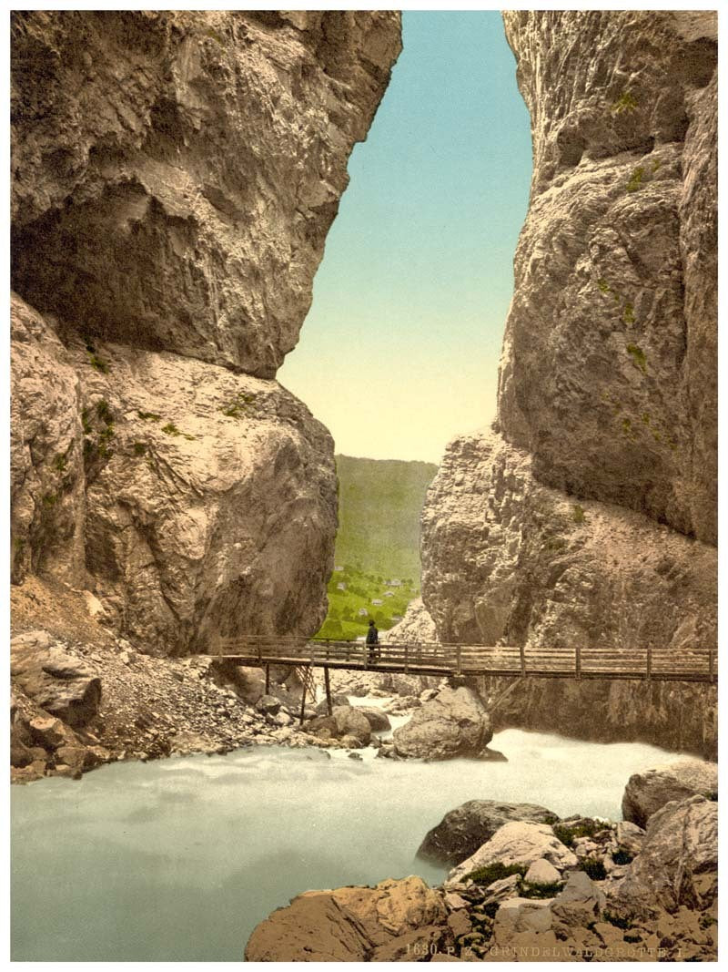 Grindelwald, grotto, I, Bernese Oberland, Switzerland 0400-4835
