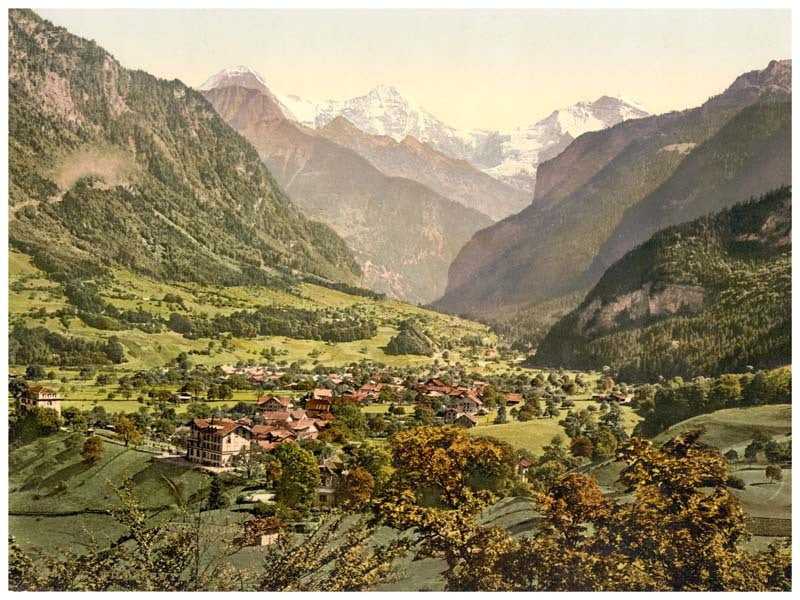 Wilderswyl, Bernese Oberland, Switzerland 0400-4944