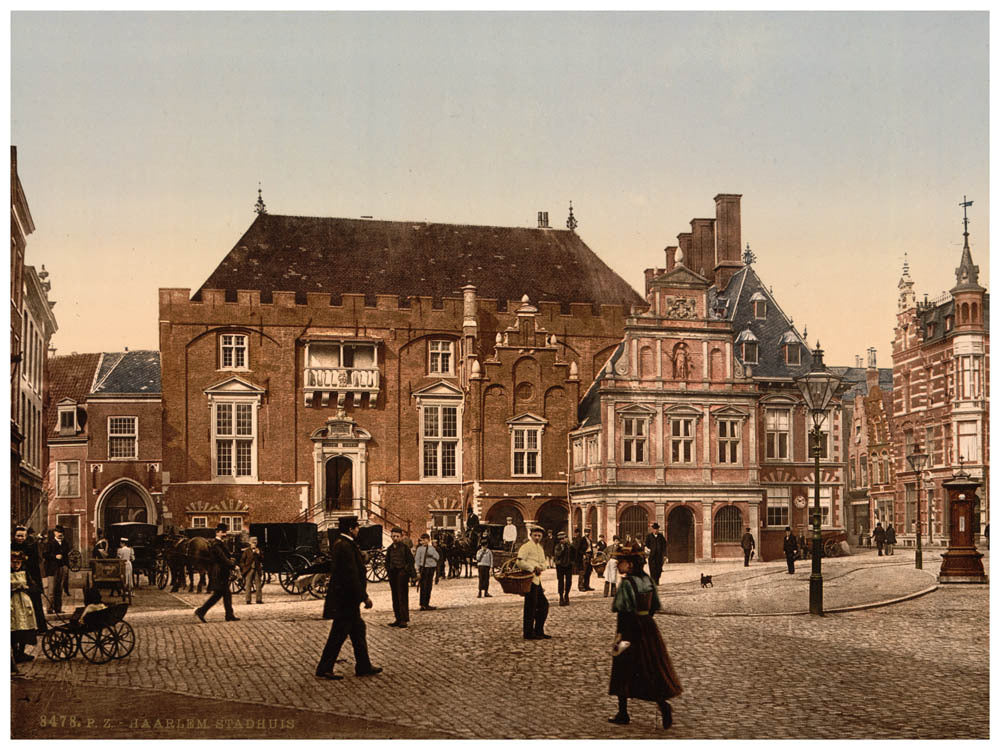 Town hall, Haarlem, Holland 0400-5213