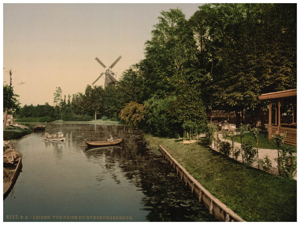 View from Rijnsburgerburg, Leiden, Holland 0400-5221