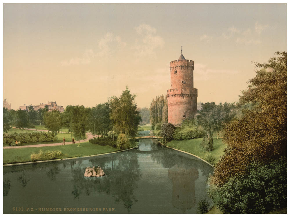 The Kronenburg Park, Nijmegen, Holland 0400-5230