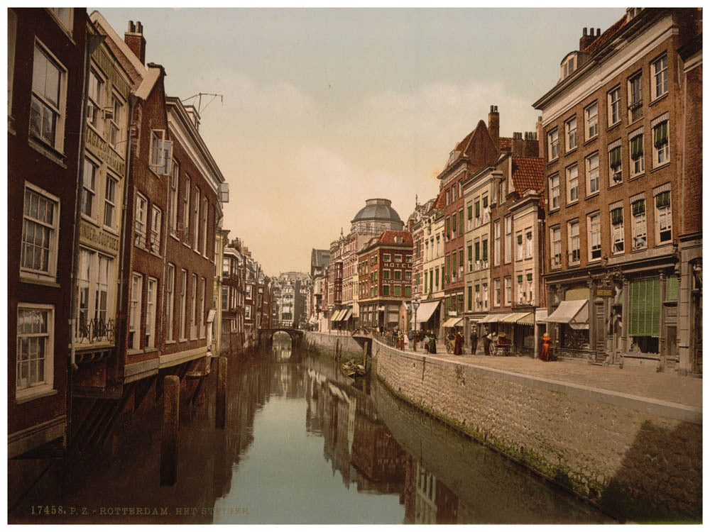 The Steiger (canal), Rotterdam, Holland 0400-5243