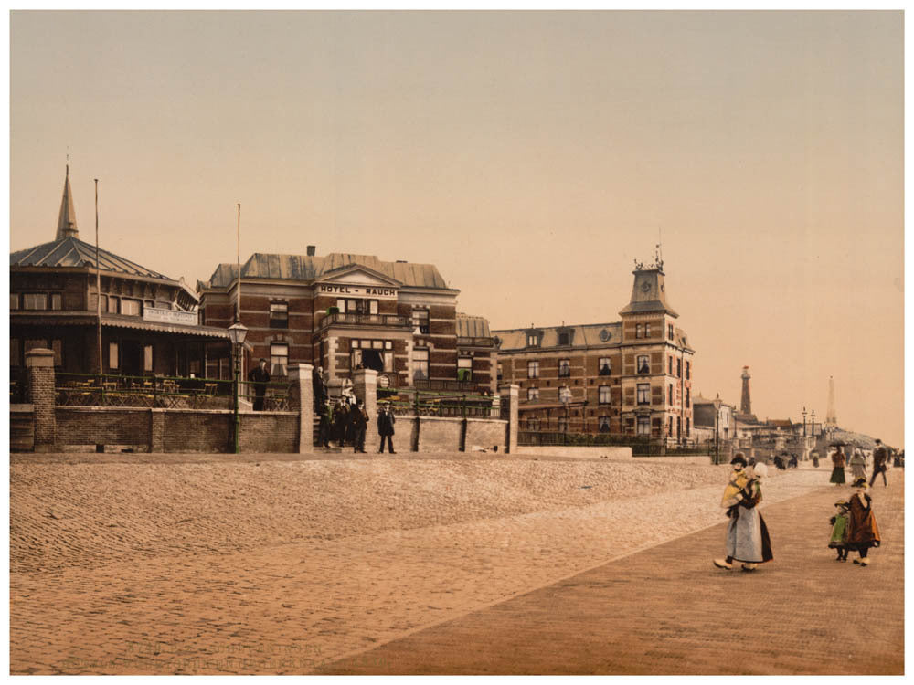 Hotels, vuurtoren, and gedenknaald, 1830, Scheveningen, Holland 0400-5258