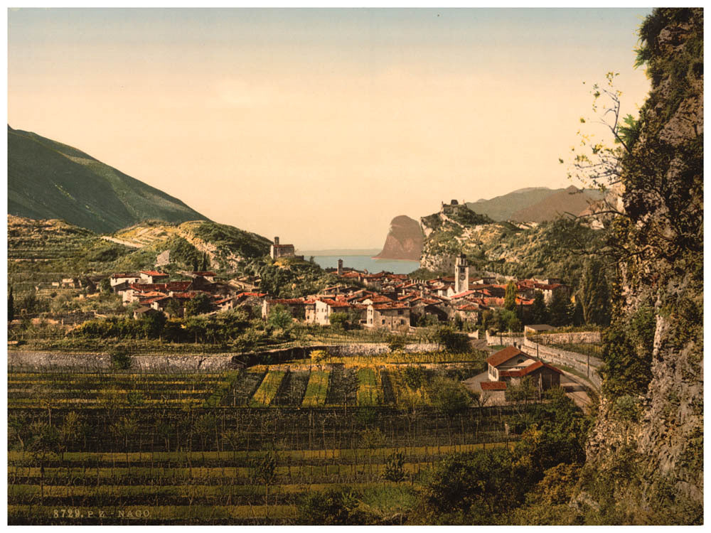 Nago, Lake Garda, Italy 0400-5404