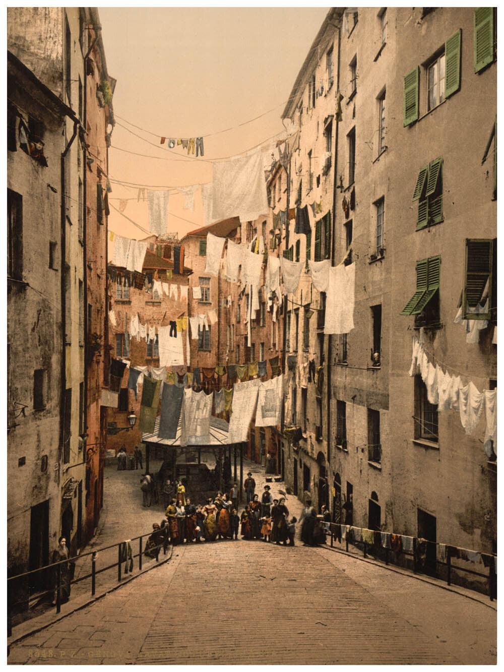 Public laundry of St. Brigida, Genoa, Italy 0400-5440