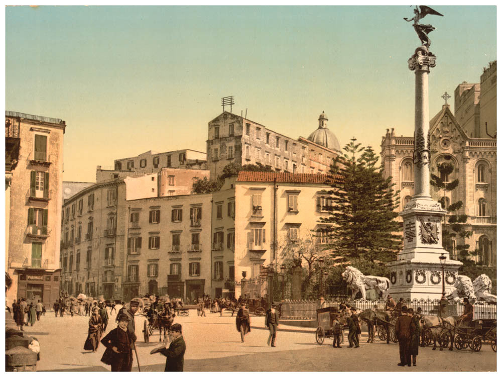 Piazza dei Martiri, Naples, Italy 0400-5480