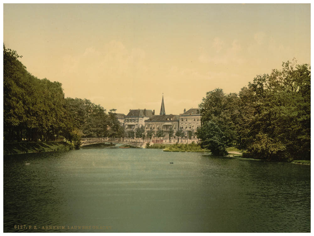 Lauwers Gracht, Arnhem, Holland 0400-5677