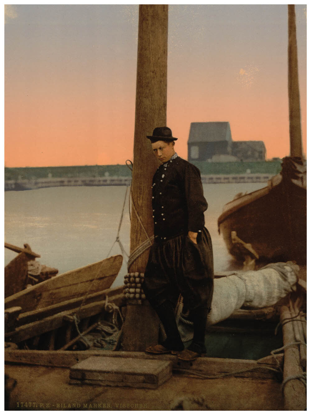 A Dutch fisherman, Marken Island, Holland 0400-5693