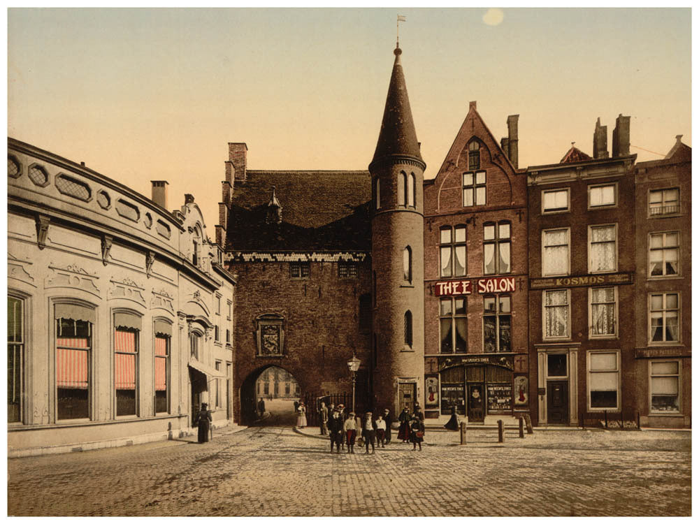 Prisoners' gate, Hague, Holland 0400-5703